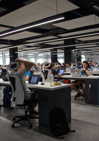 What makes Sri Lankan Workforce Standout What makes Sri Lankan Workforce Standout